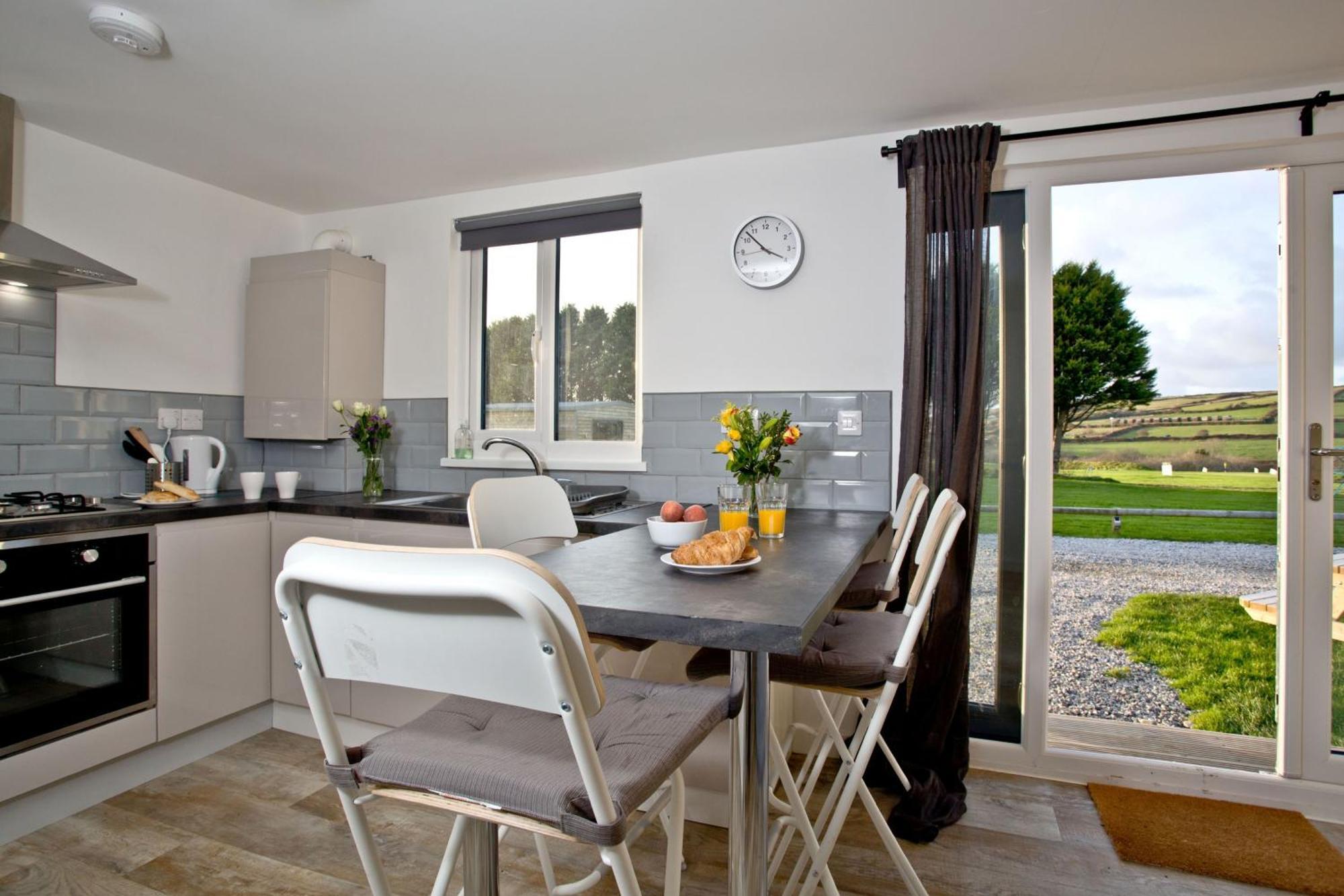 Penrose Lodge, Helston Extérieur photo