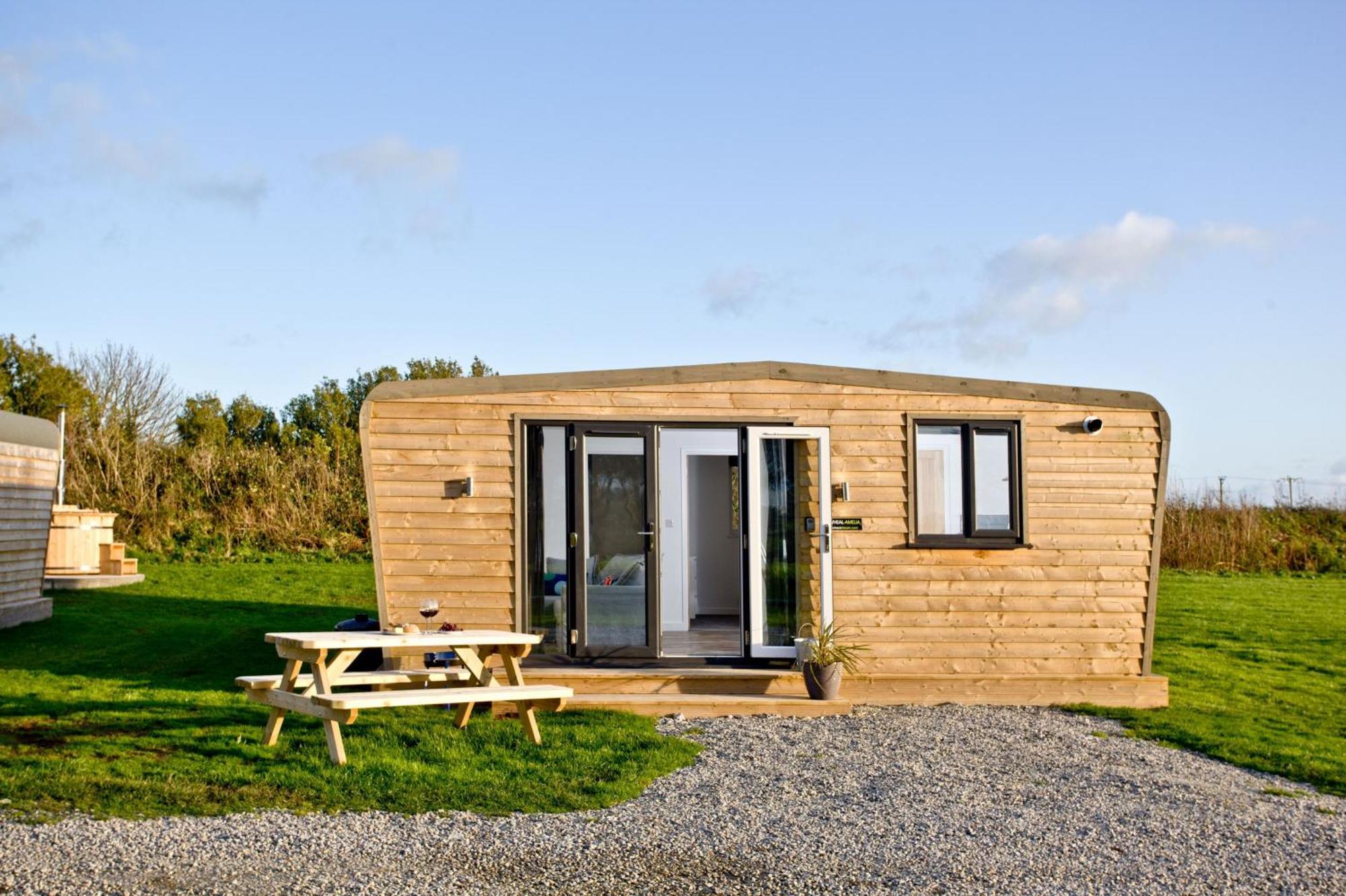 Penrose Lodge, Helston Extérieur photo